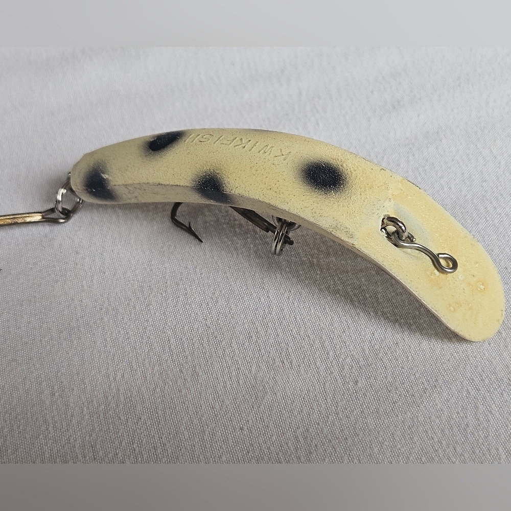 Vtg Glow in the Dark Kwikfish Fishing Lure Bait Tackle